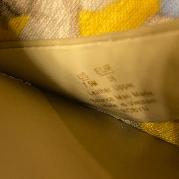 Sam Edelman Robyn Heeled Sandals - Picture 9 of 10